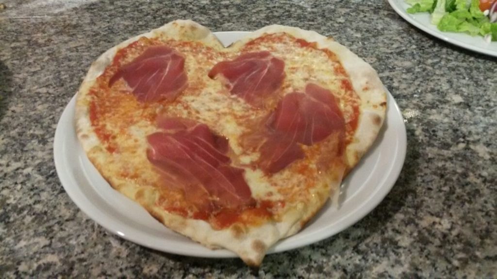 pizza-cardinale-da-vittorio-a-trastevere